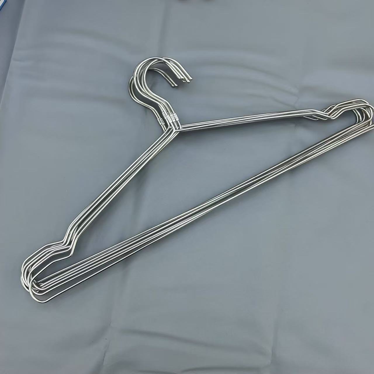 加大加粗不锈钢衣架10个家用厨房必备轻奢现代高级感【汤家限定】