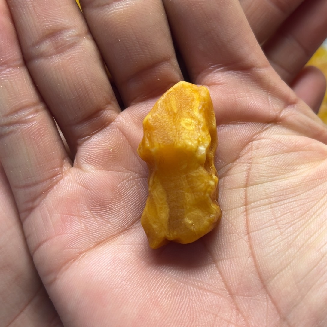 定制琥珀未镶嵌蜜蜡定制随型吊坠