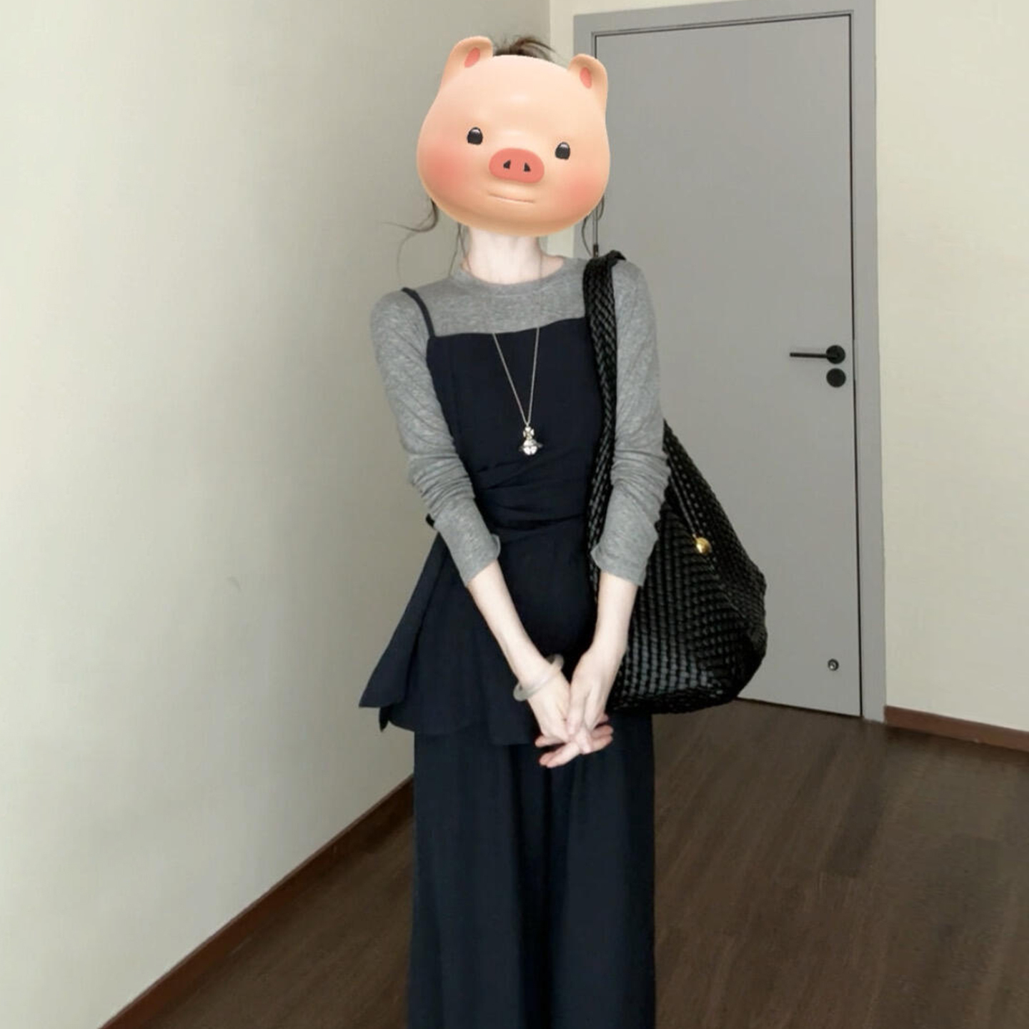 蓝色设计感气质叠穿套装女早秋2025新款吊带打底衫阔腿裤7689