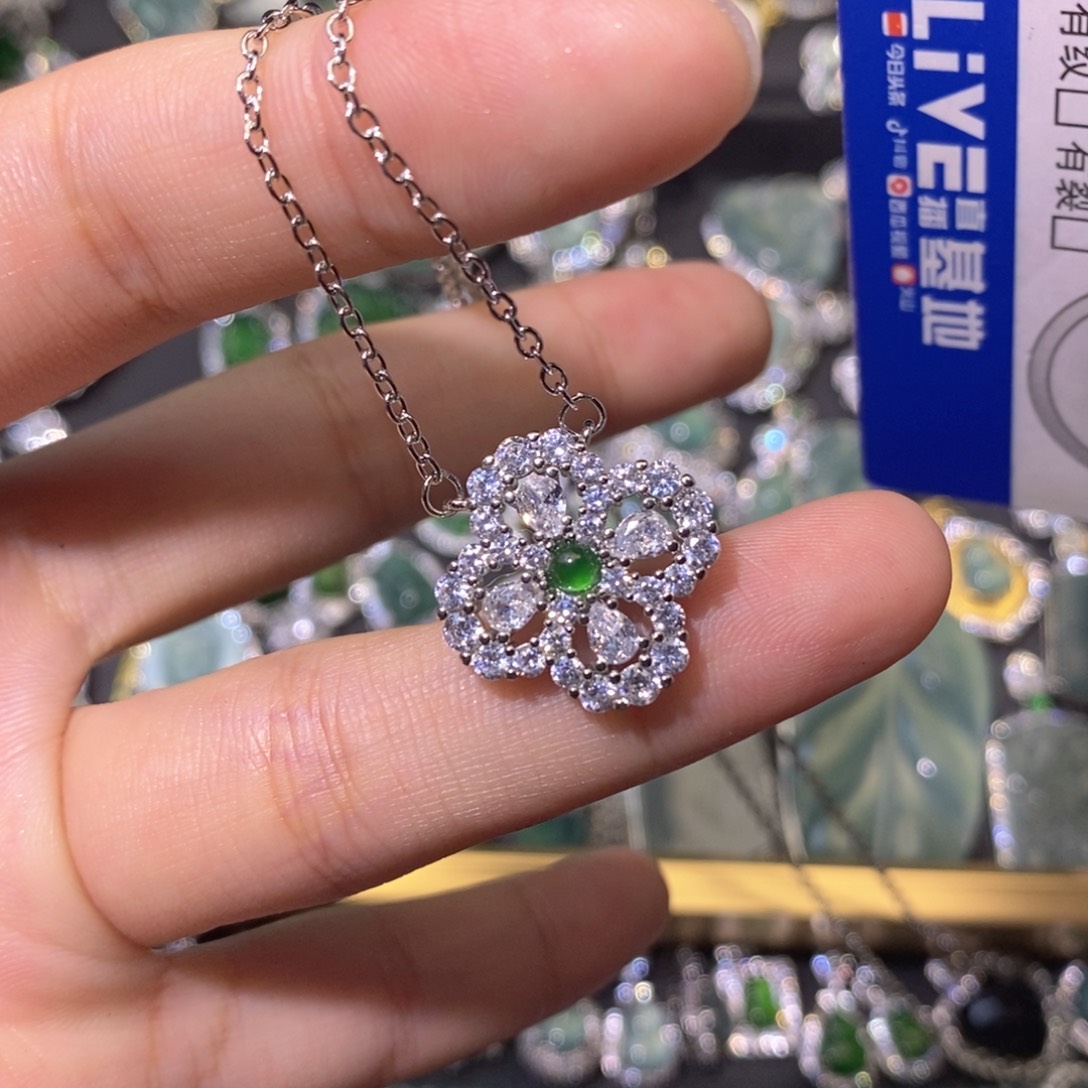翡翠未镶嵌颈饰天然