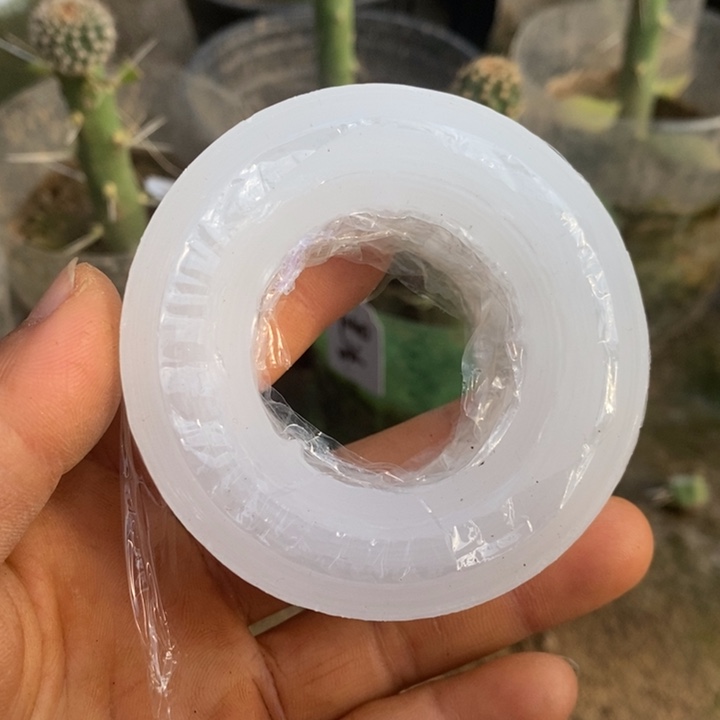 嫁接膜一卷包邮给好评