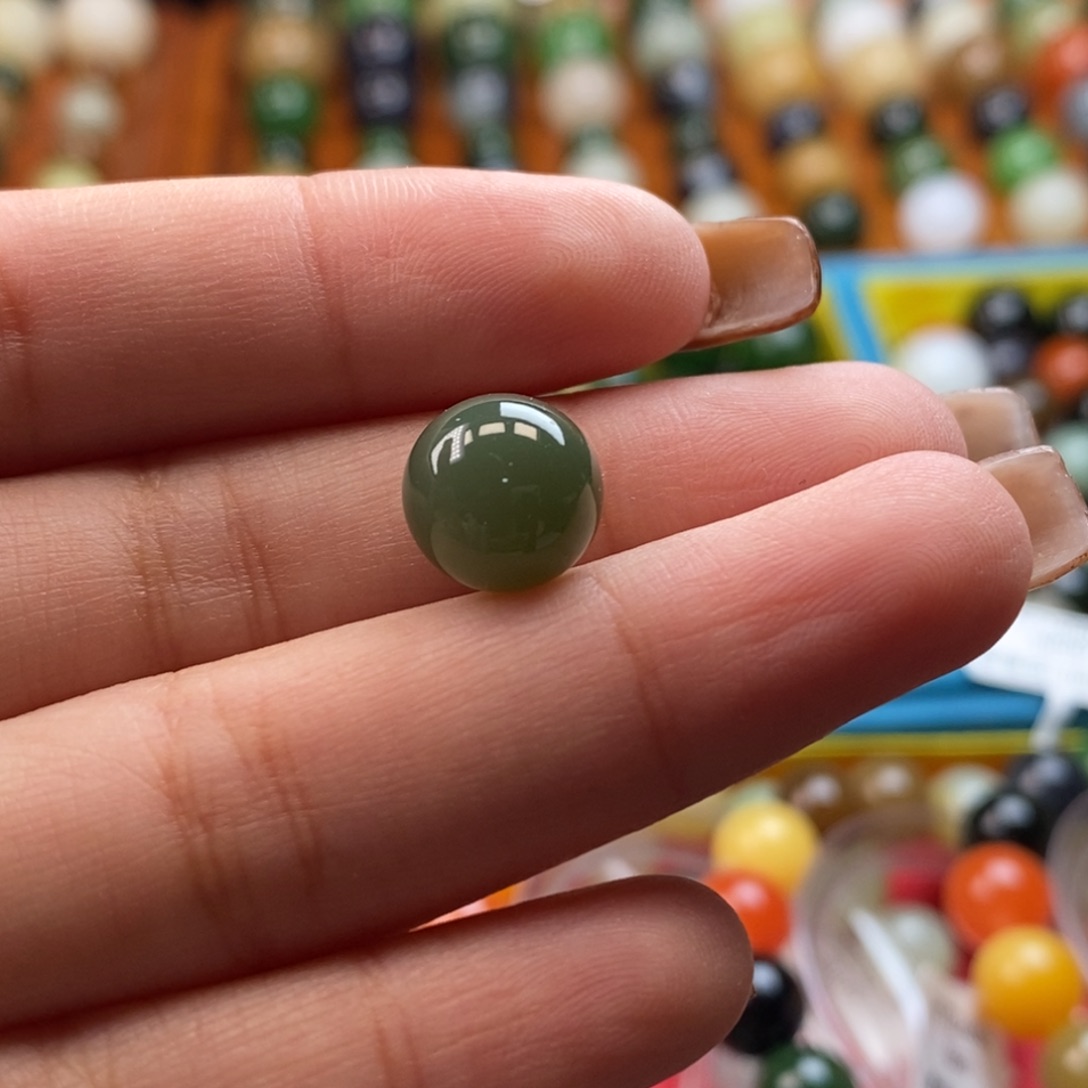 依***稠和田玉未镶嵌珠宝奇石福利碧玉猫眼单珠z10