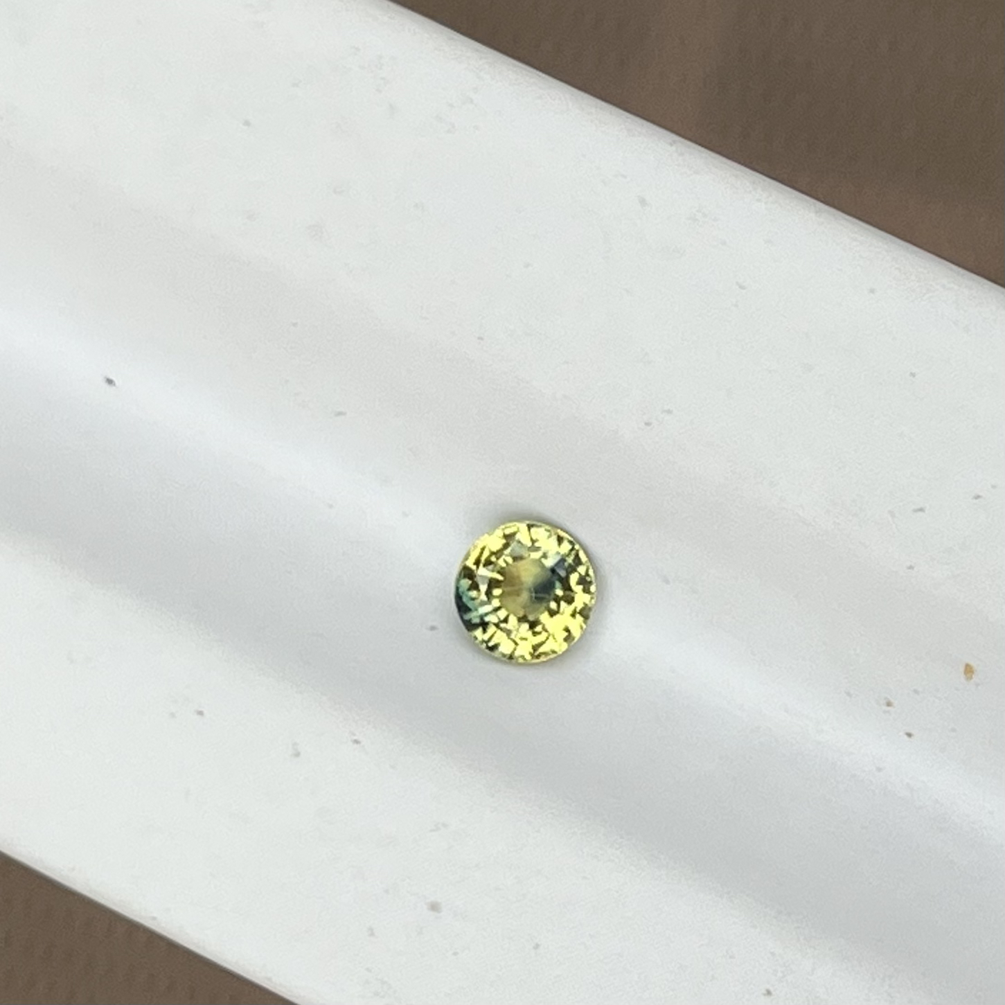 天然蓝宝石裸石精品 火彩璀璨夺目 晶体干净明亮