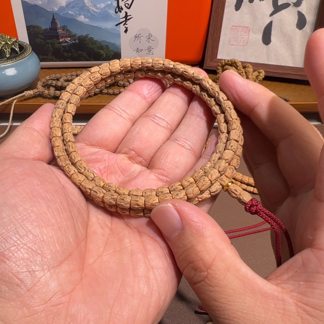 T***s吊坠柏香籽/百香籽