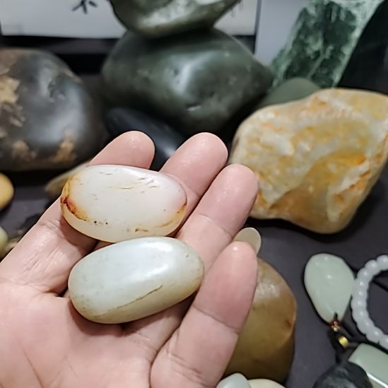 浩***哥和田玉（糖玉）未镶嵌挂件