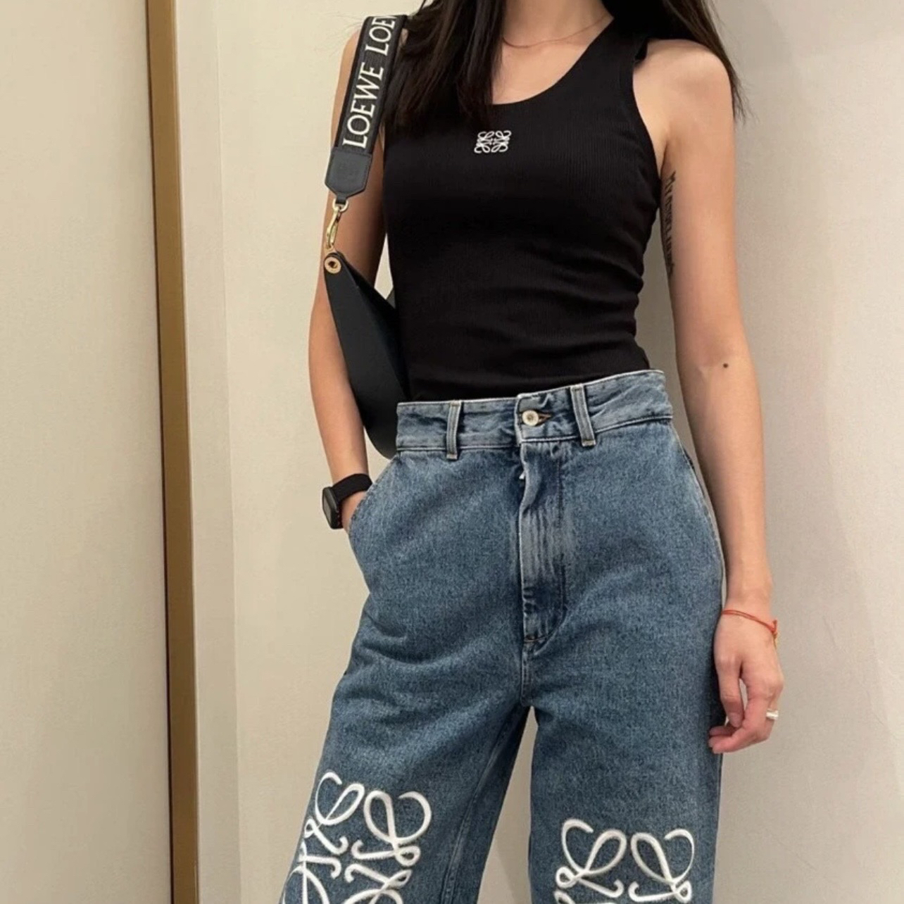 99新 LOEWE/罗意威 vem237 黑色刺绣背心 XS码 棉