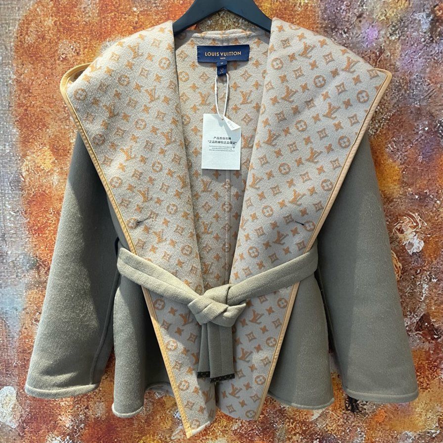 99新 LouisVuitton/路易威登 【毛毛专属】LV大衣/ll3