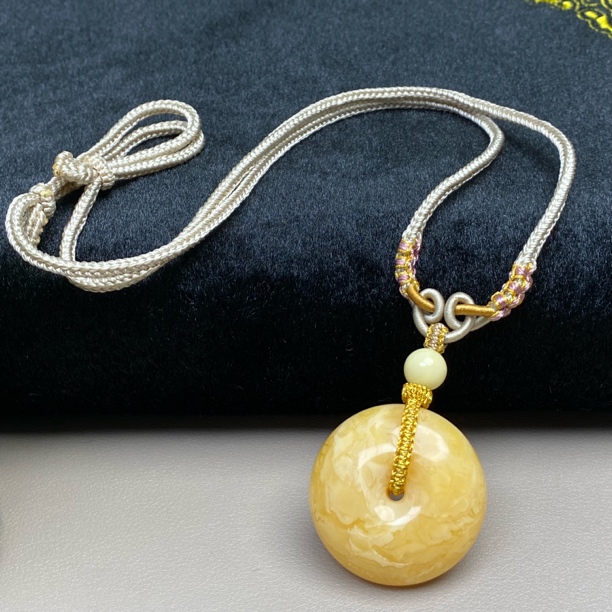 12.79克35.3×16焦皮料橘红蜜蜡平安扣面包圈公主扣水滴无事牌爱心