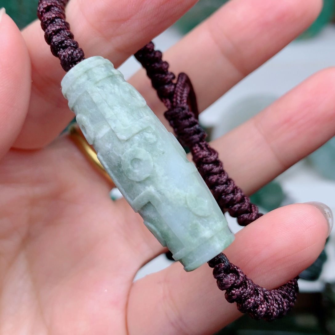 独山玉未镶嵌颈饰磨砂