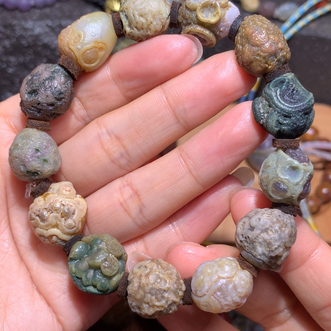 未镶嵌玛瑙/玉髓珠宝半成品