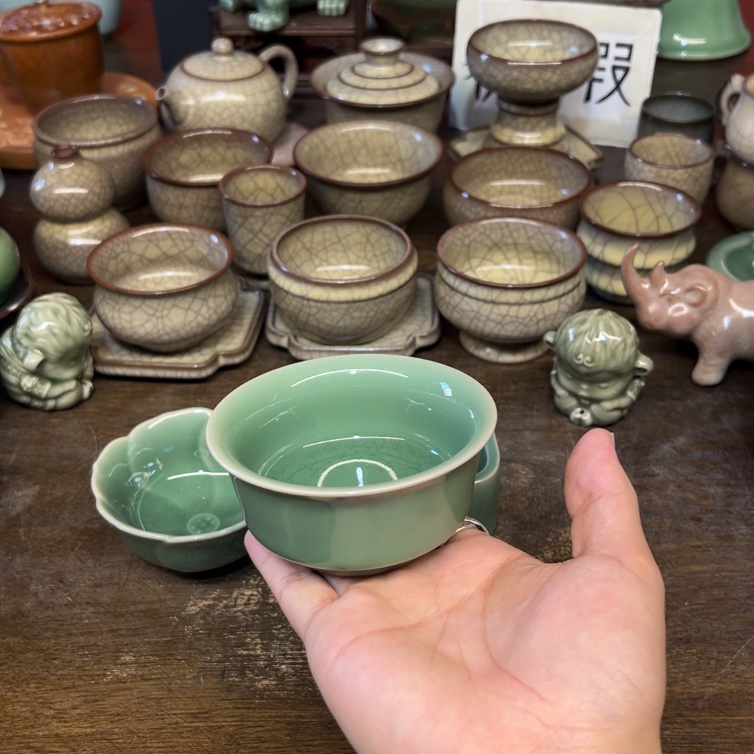 青瓷微瑕浮力特价