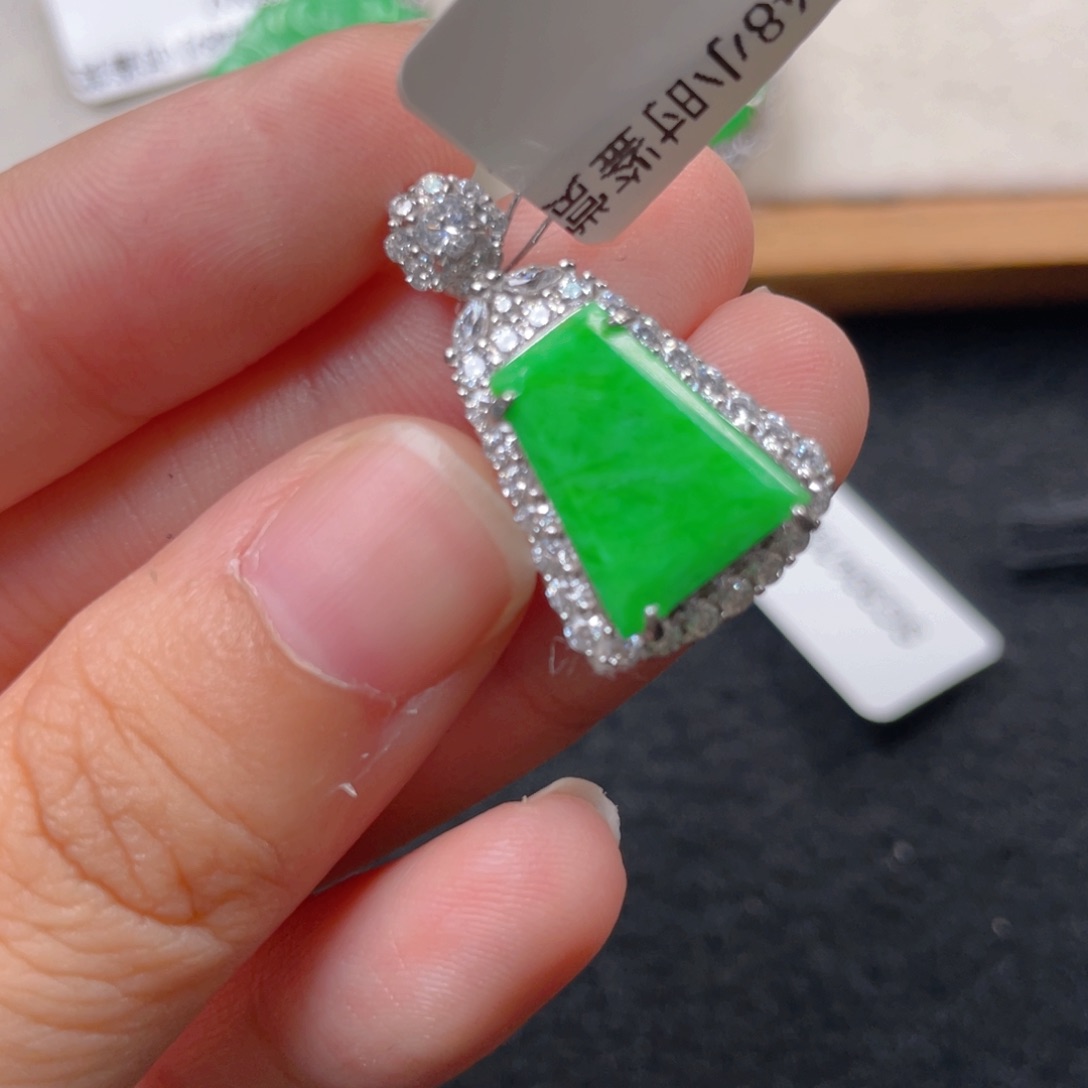 翡翠银S925镶嵌吊坠(不含链)n n n j