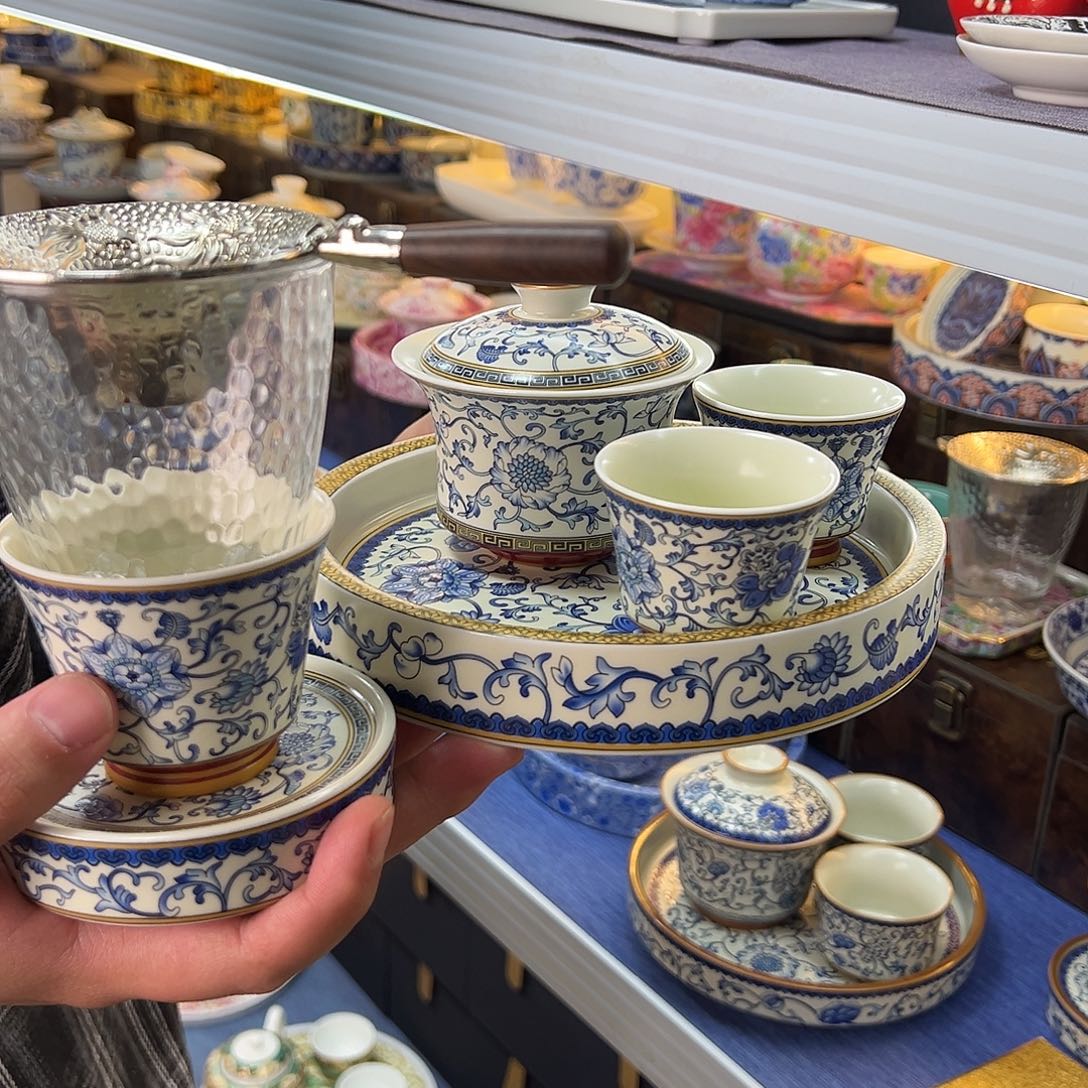 我们的目标是成为一个优秀的人