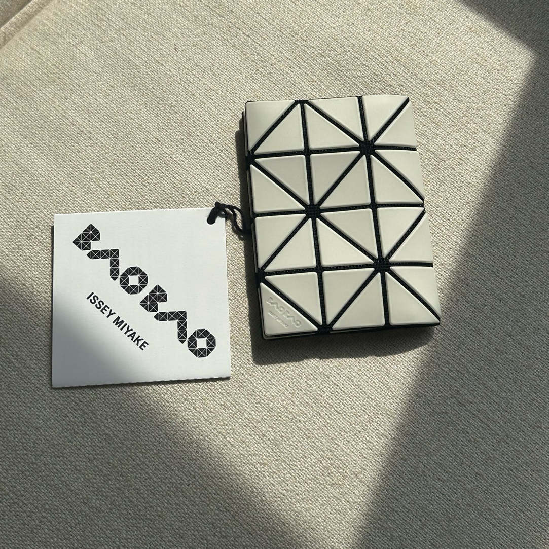 未使用 Issey Miyake/三宅一生 未使用-双折叠几何图案卡夹卡包