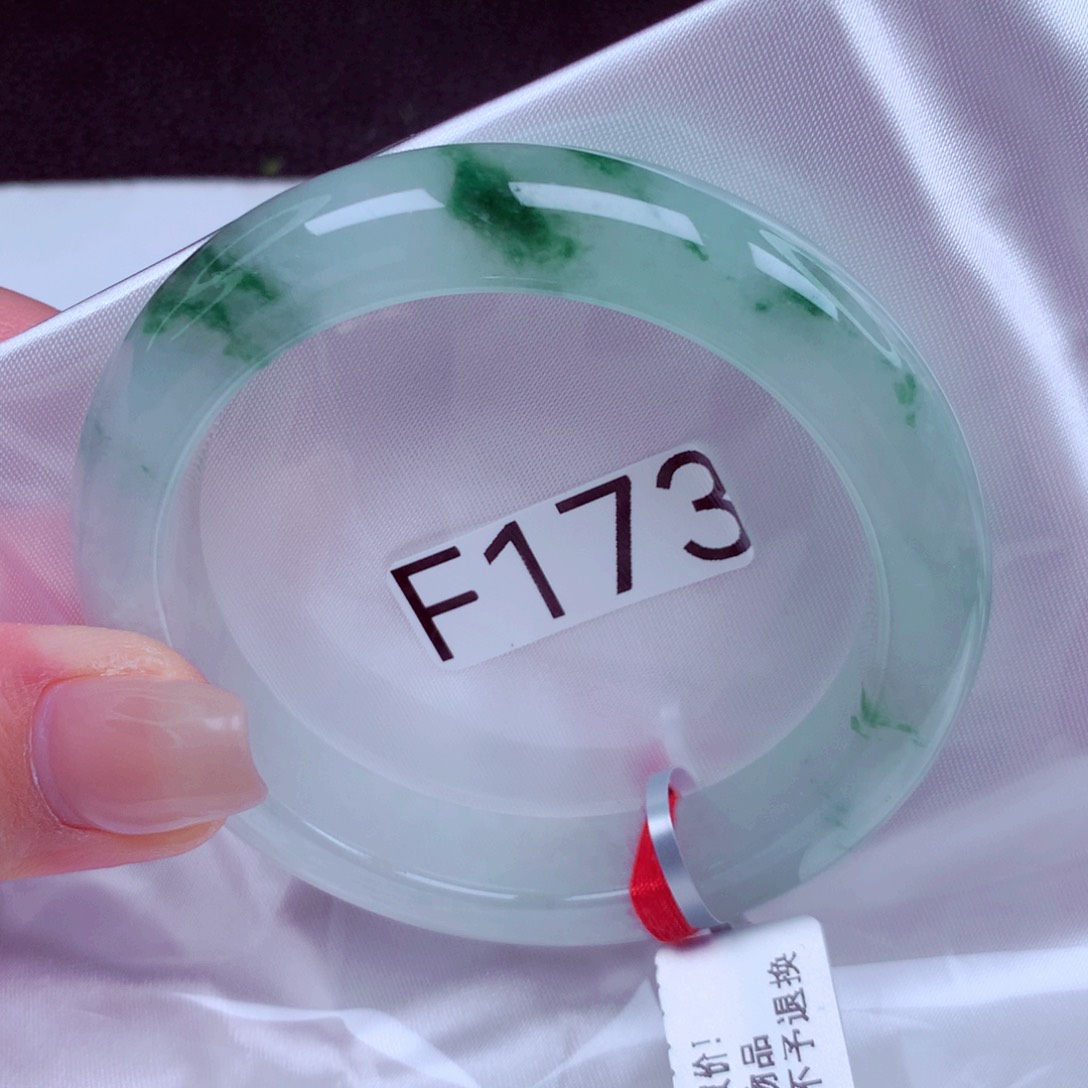 翡翠未镶嵌手镯手镯