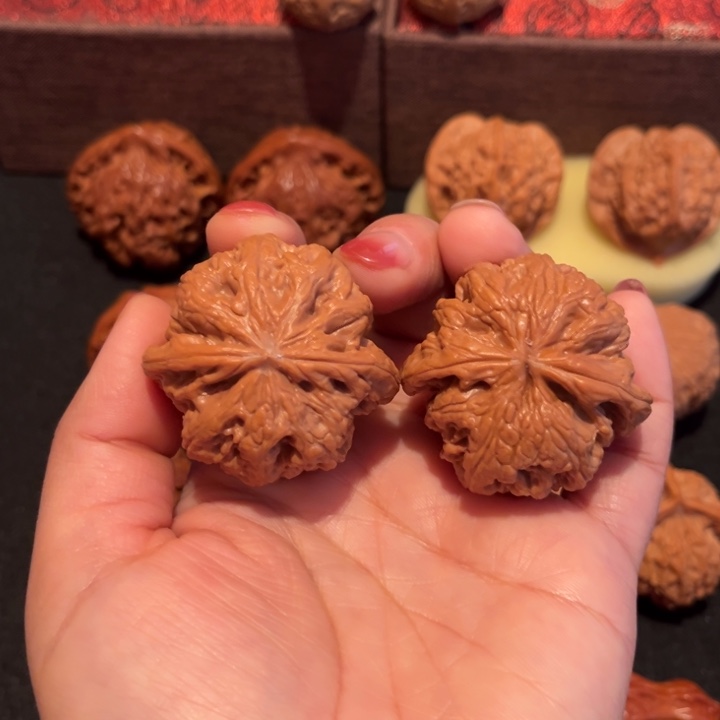 吊坠文玩核桃平谷大粗筋