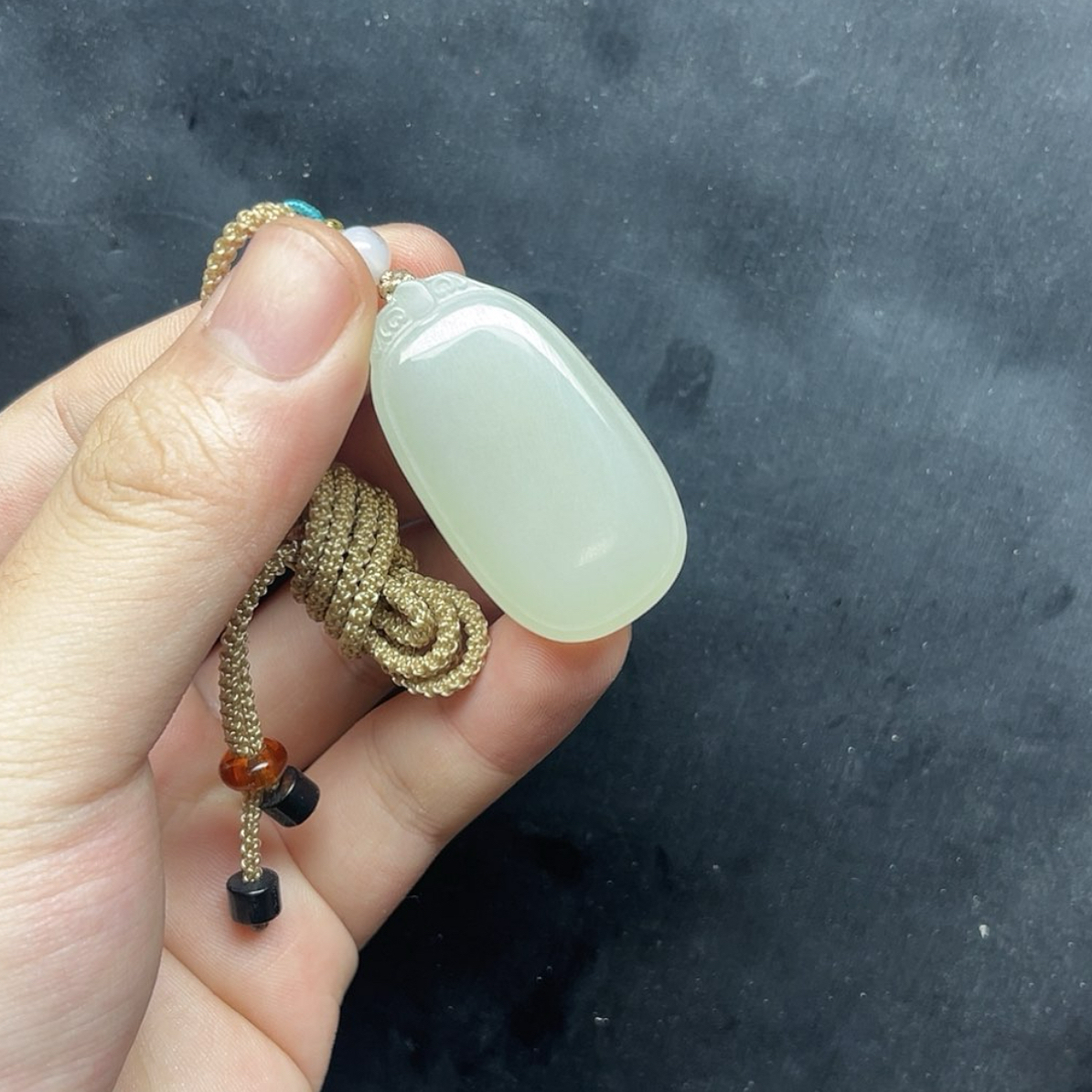 新疆且末钢板料小无事牌多样性发一