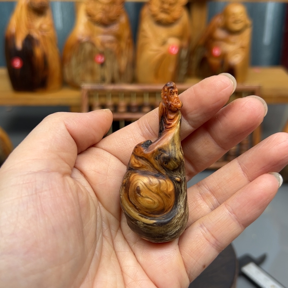 艺***缘柏木崖柏木摆件手把件，