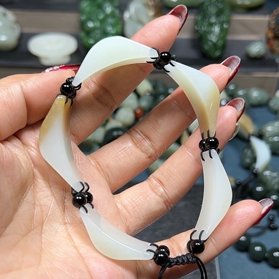 和田玉手串未镶嵌