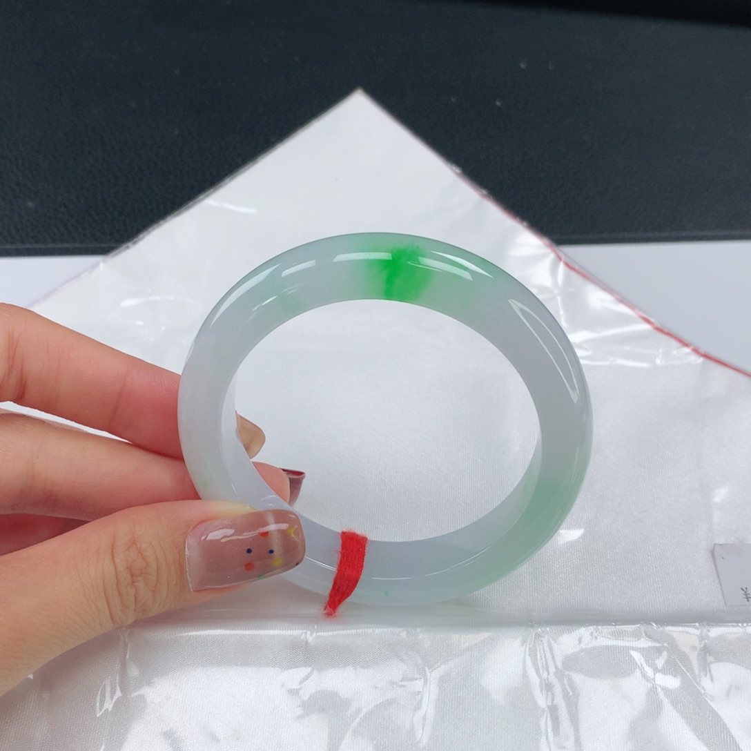 未镶嵌手镯翡翠765