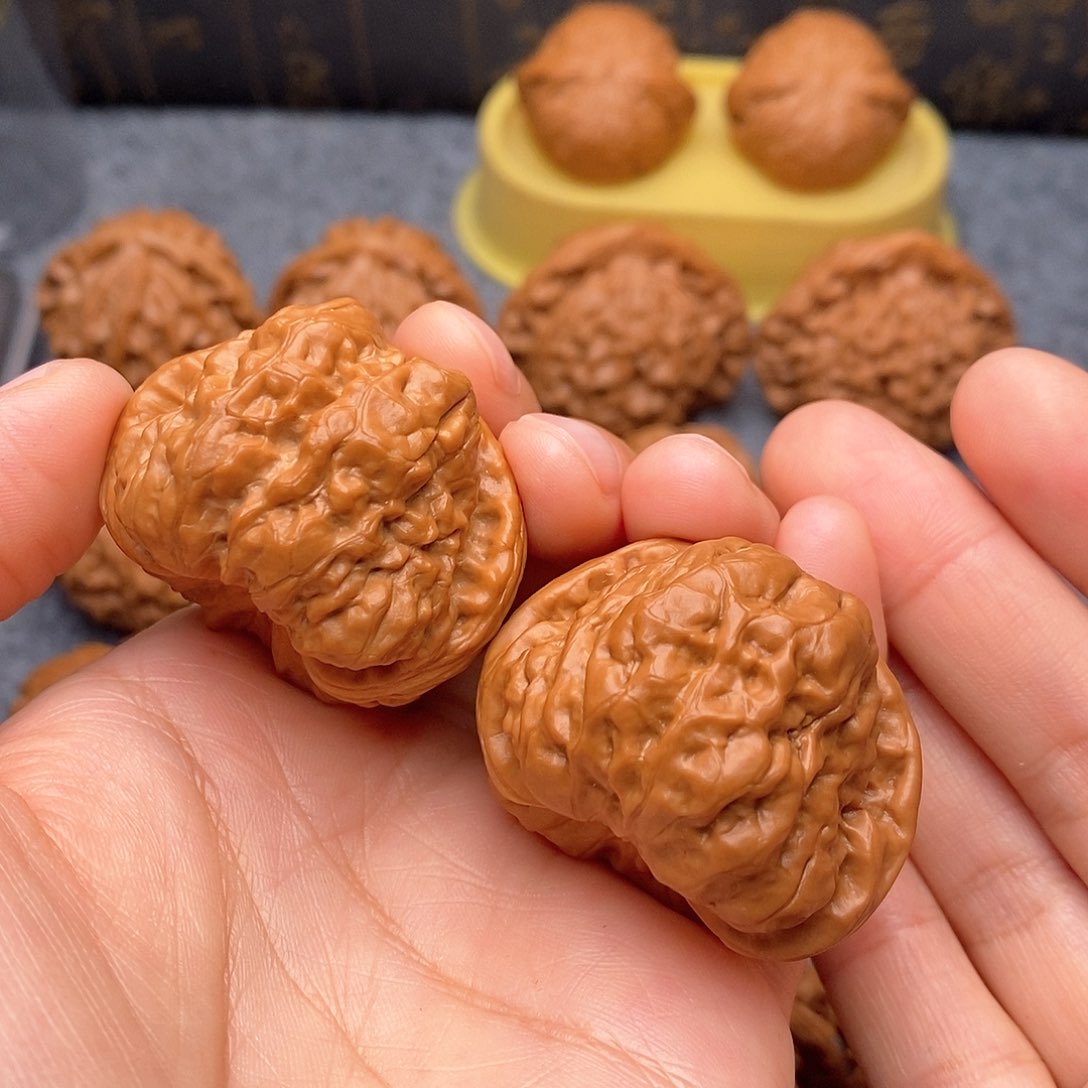 文玩核桃把件蛤蟆40全品