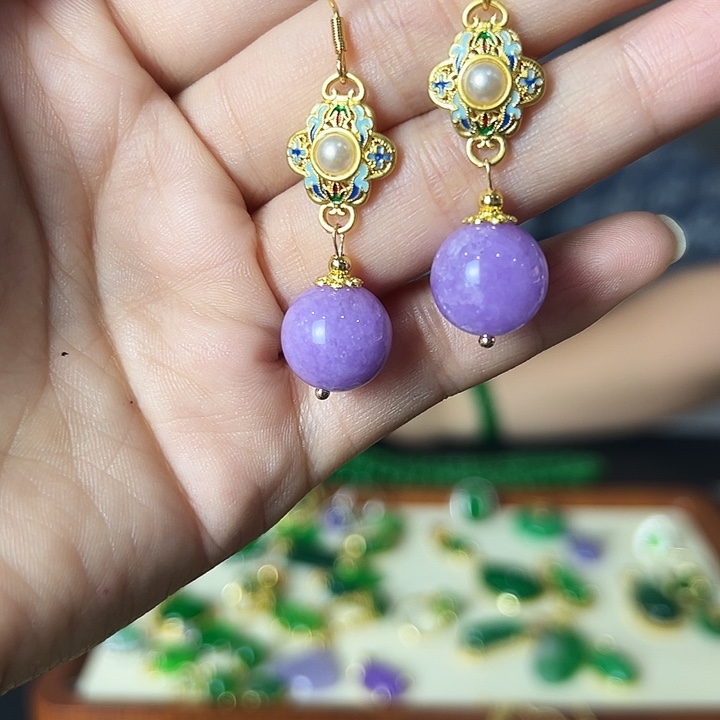 翡翠未镶嵌吊坠(赠链)紫色单耳饰