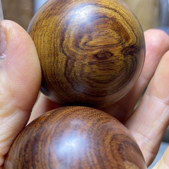 雅***翁木老山檀木料木料