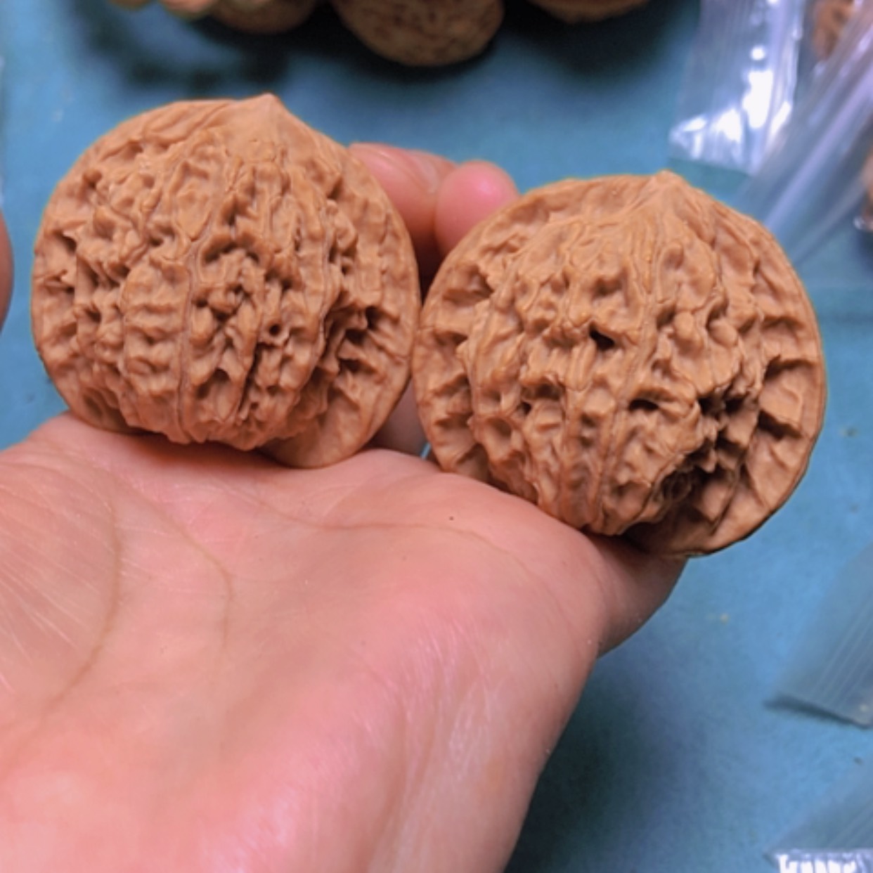 【闪购商品】核桃摆件43蟠龙纹修尖
