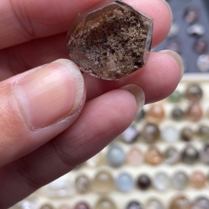 纯天然幽灵碧玺（处理）