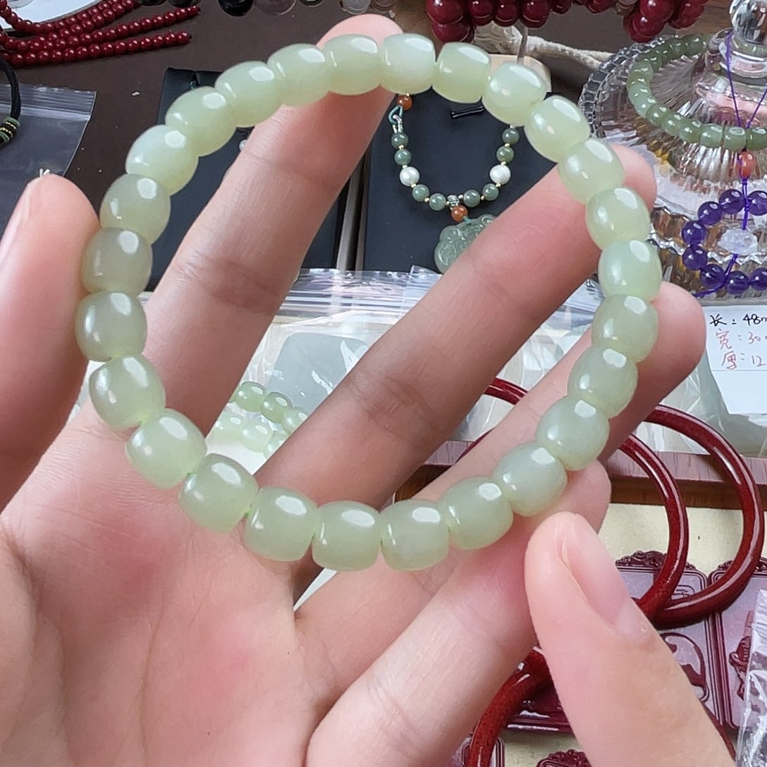 未镶嵌手链和田玉（糖玉）