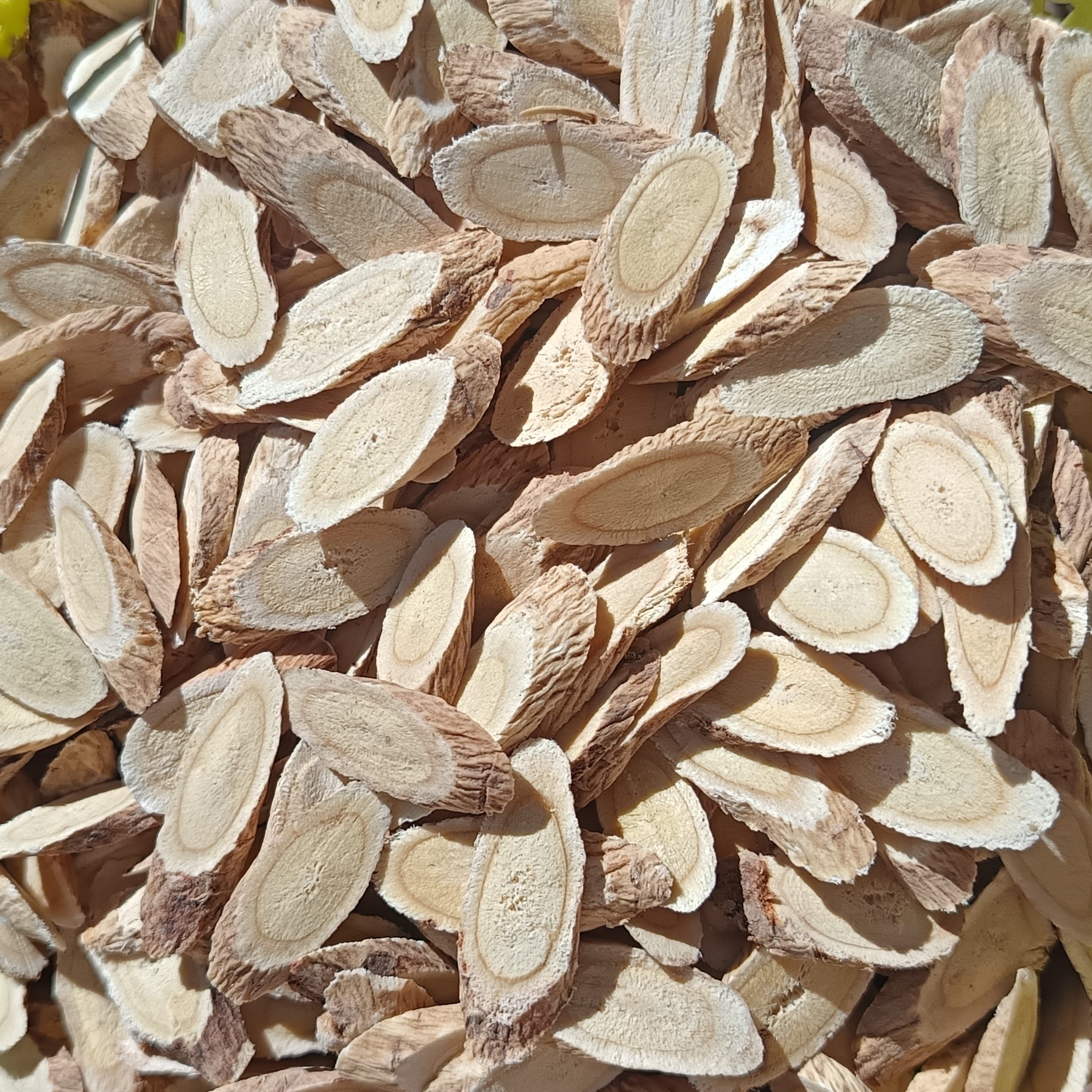 新片   甘肃岷县原产地黄芪无硫切片可煲汤煮水泡水炖肉老少皆宜