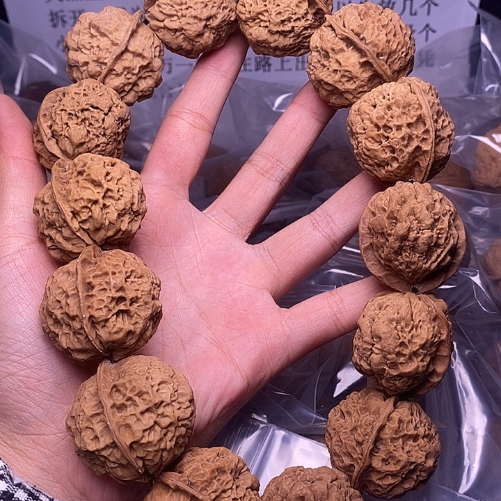 核桃云南野生铁核桃31号34mm