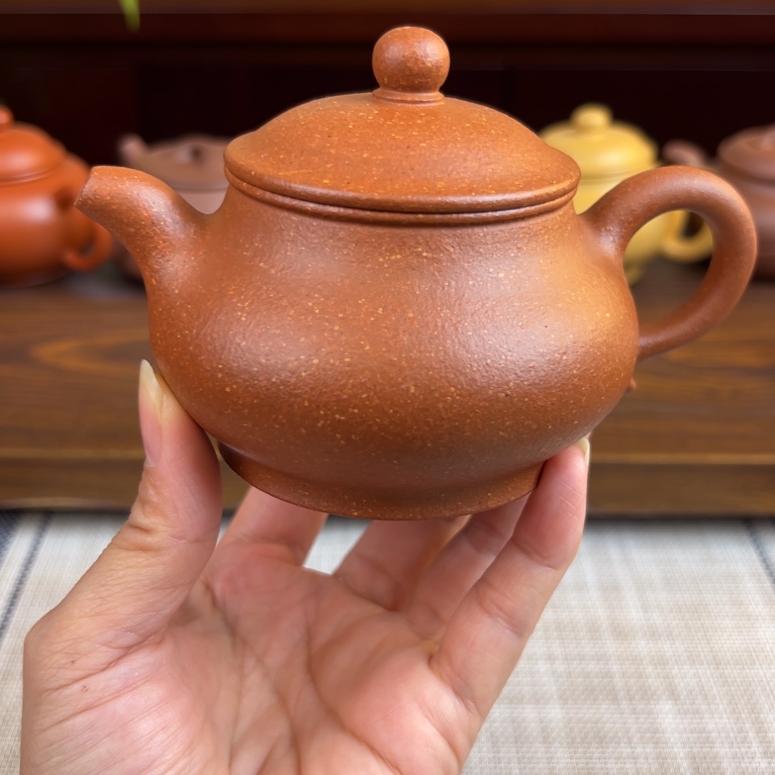 陆***哥紫砂茶壶黄降坡潘壶全手220cc