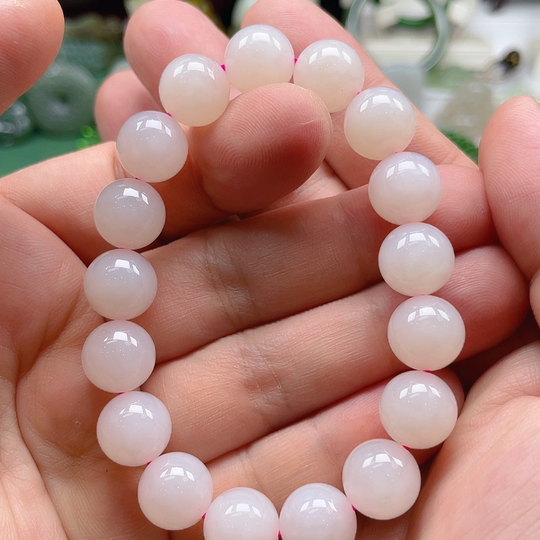 未镶嵌和田玉手链