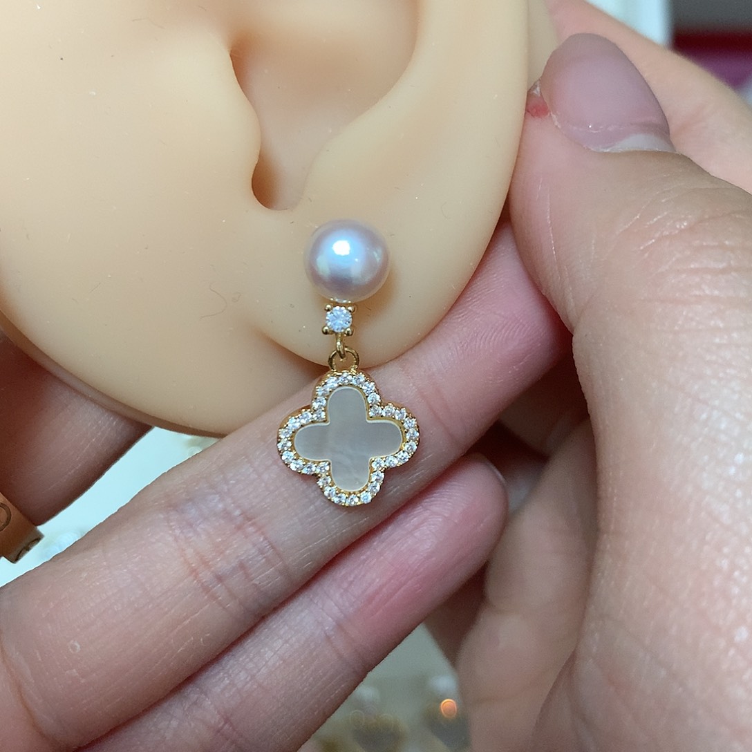 淡水珍珠耳饰合金