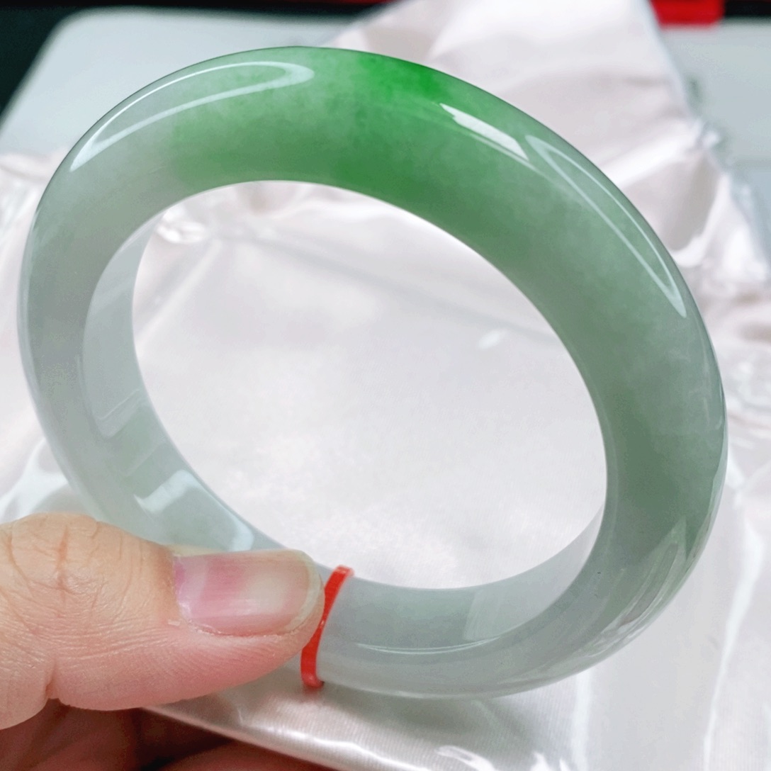 未镶嵌手镯翡翠56.5圈口