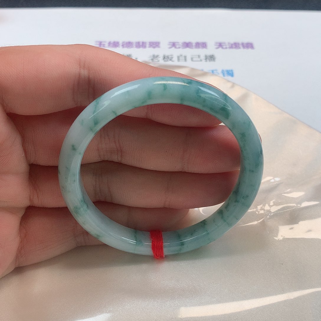 翡翠手镯未镶嵌332号