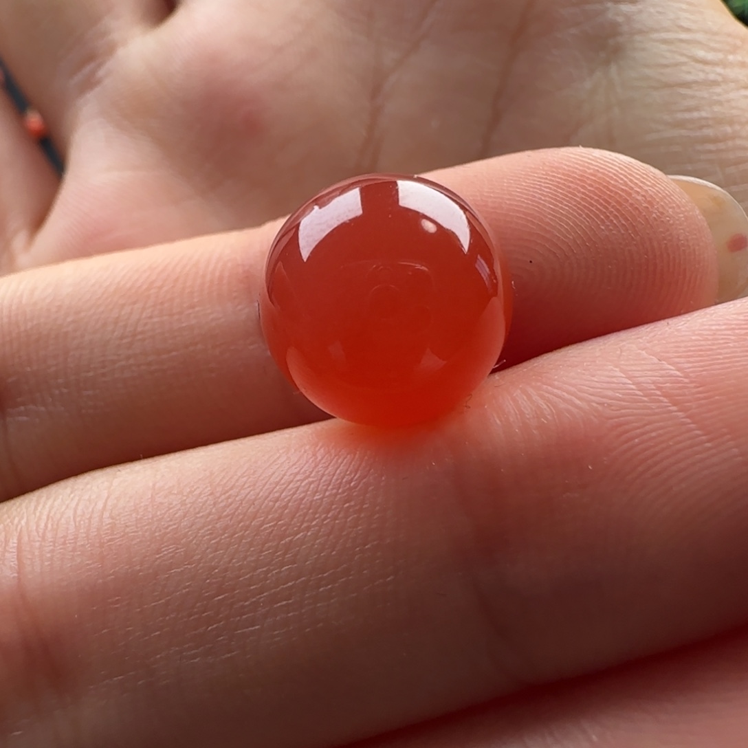 南红玛瑙未镶嵌圆珠11.4有马牙