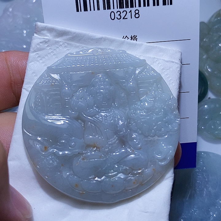 翡翠未镶嵌颈饰天光墟翡翠市场现金代购