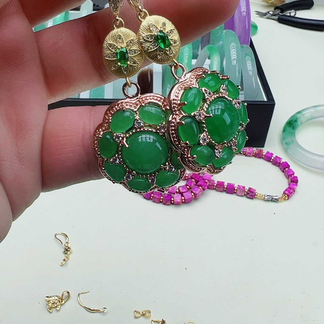 翡翠吊坠(赠链)银S925镶嵌