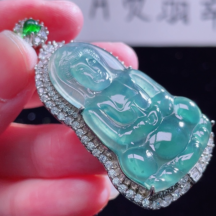 翡翠颈饰未镶嵌999999999