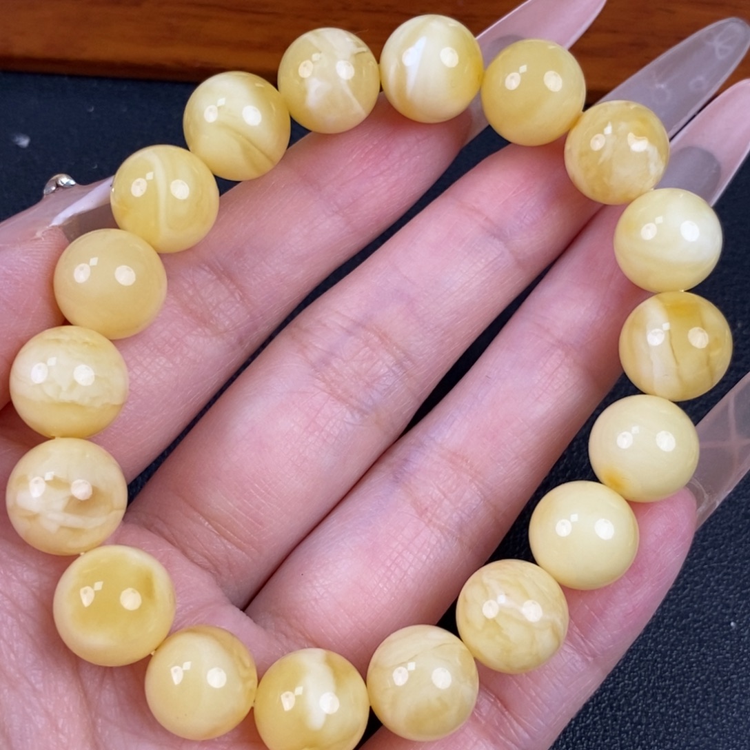 琥珀未镶嵌珠宝奇石225