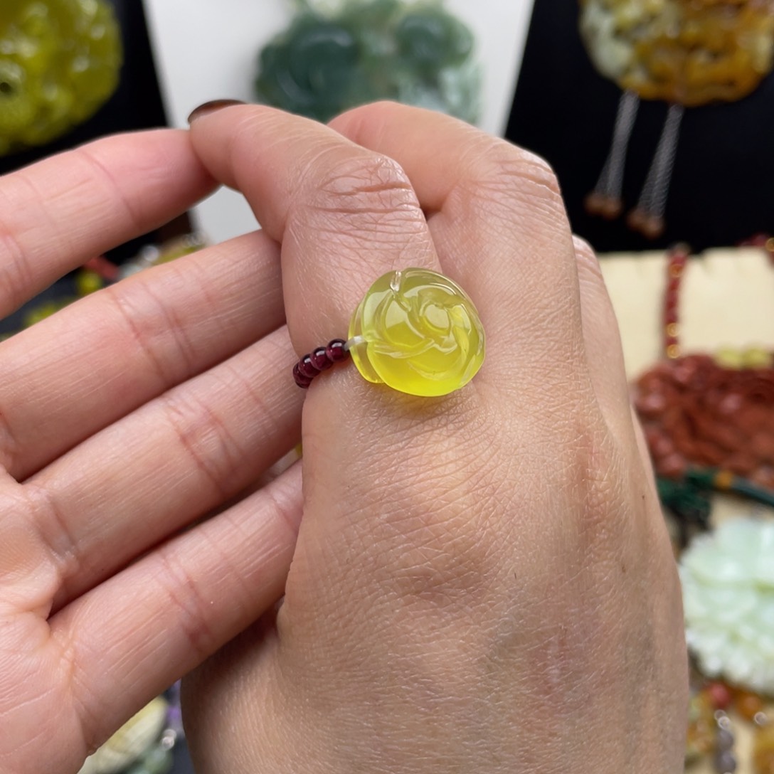 未镶嵌岫玉项链9999