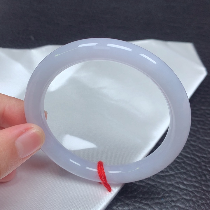 翡翠手镯（圆镯）未镶嵌