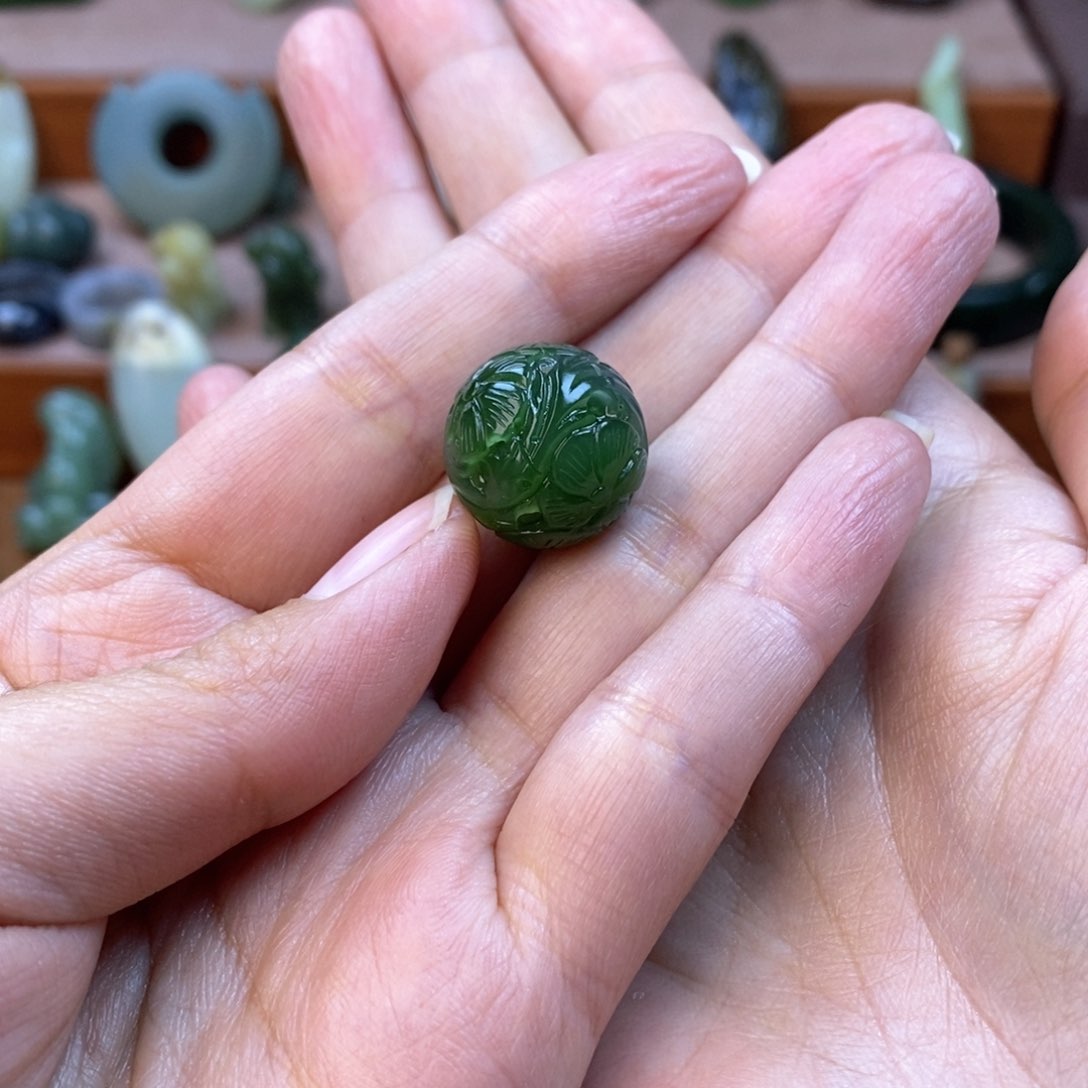 和田玉（碧玉）颈饰未镶嵌
