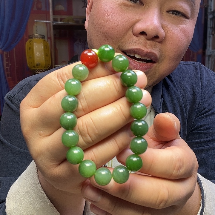 和田玉（碧玉）未镶嵌手链