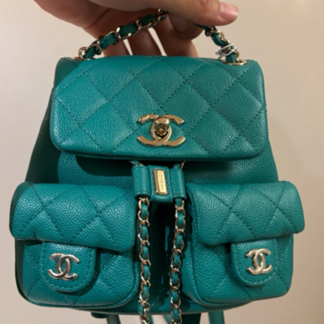 95新 Chanel/香奈儿 Duma 绿色 金扣荔枝皮 抽绳双肩包 芯片/3705