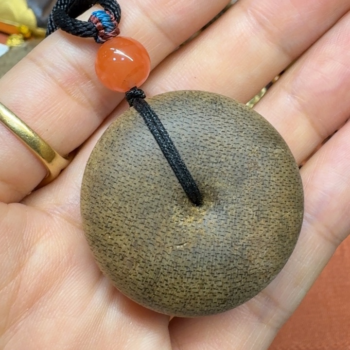 大叶紫檀（黑酸枝木类）