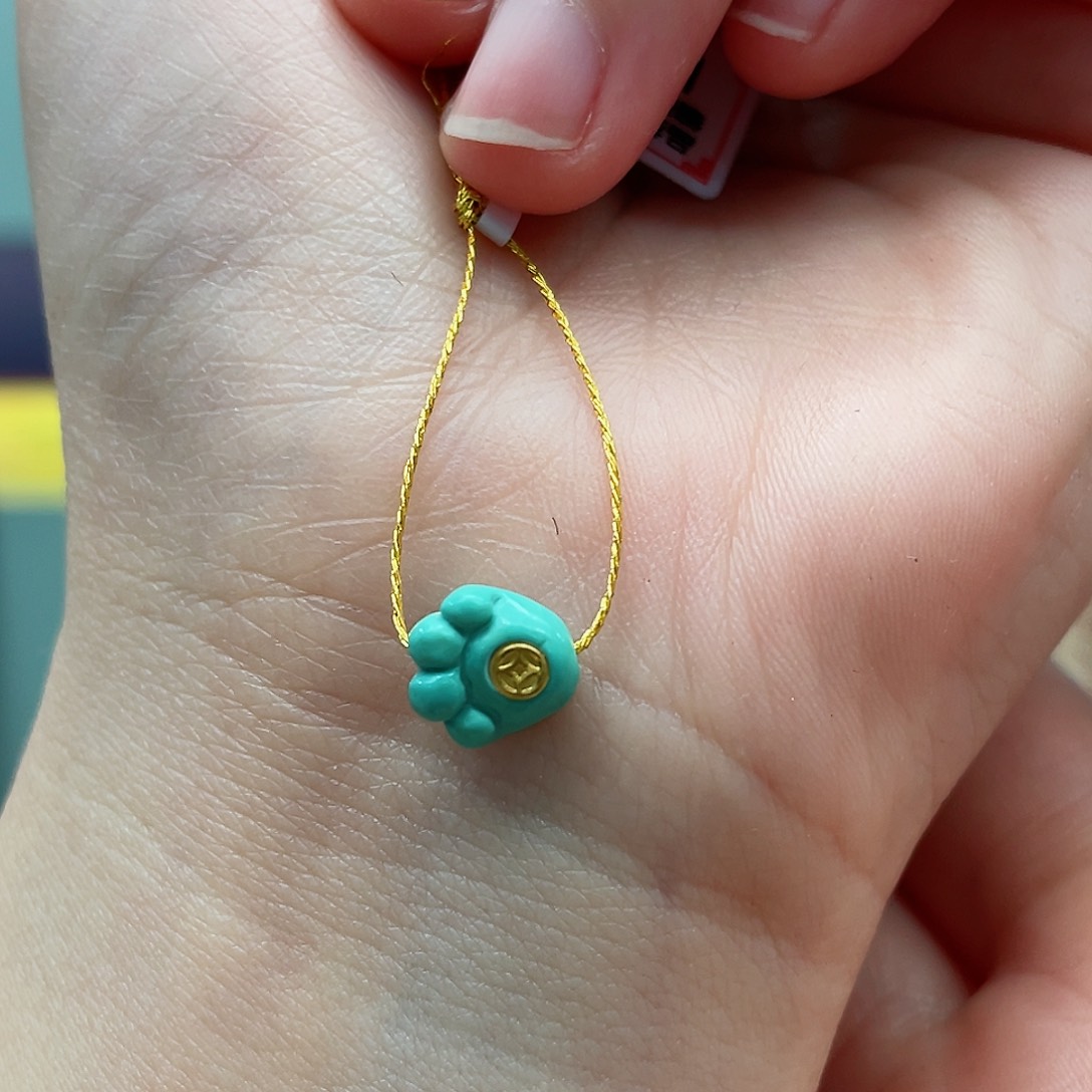 绿松石颈饰未镶嵌