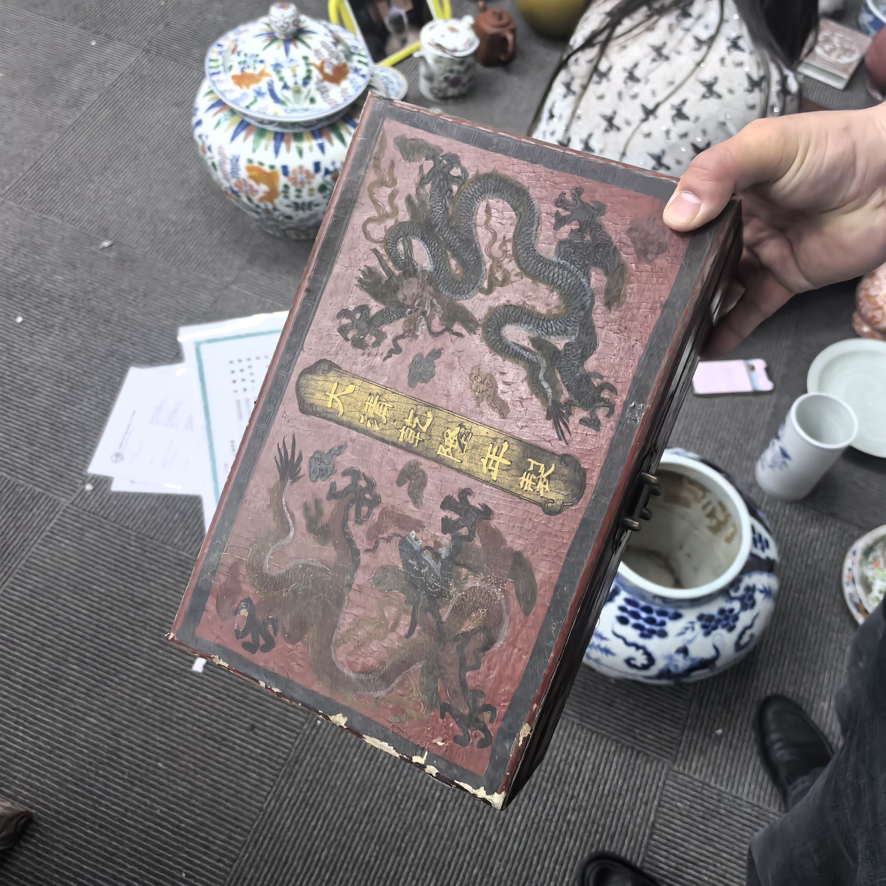 古陶瓷/绿花纹瓶lot0851